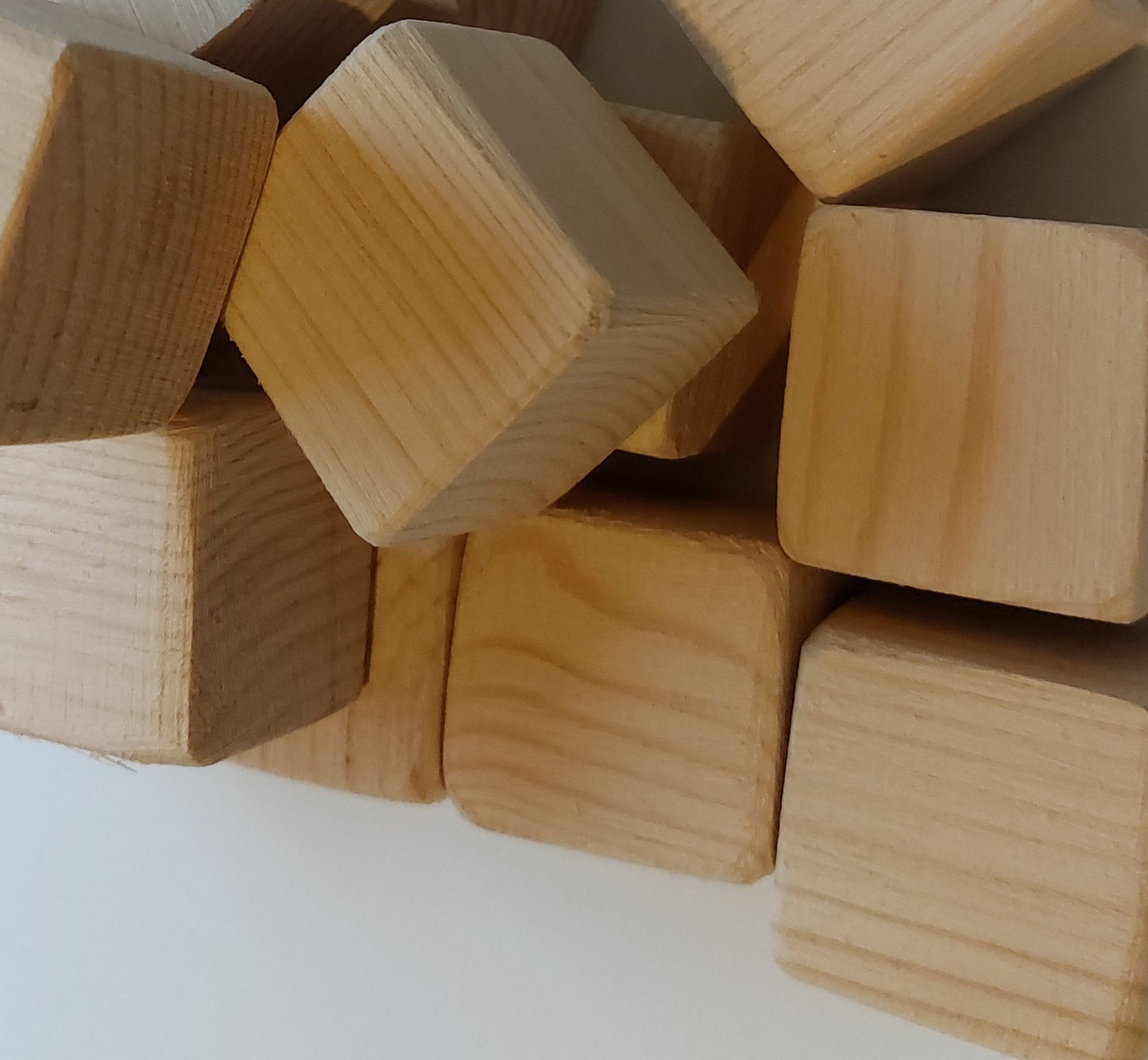 20x Wooden Blocks 3.5cm x 3.5cm