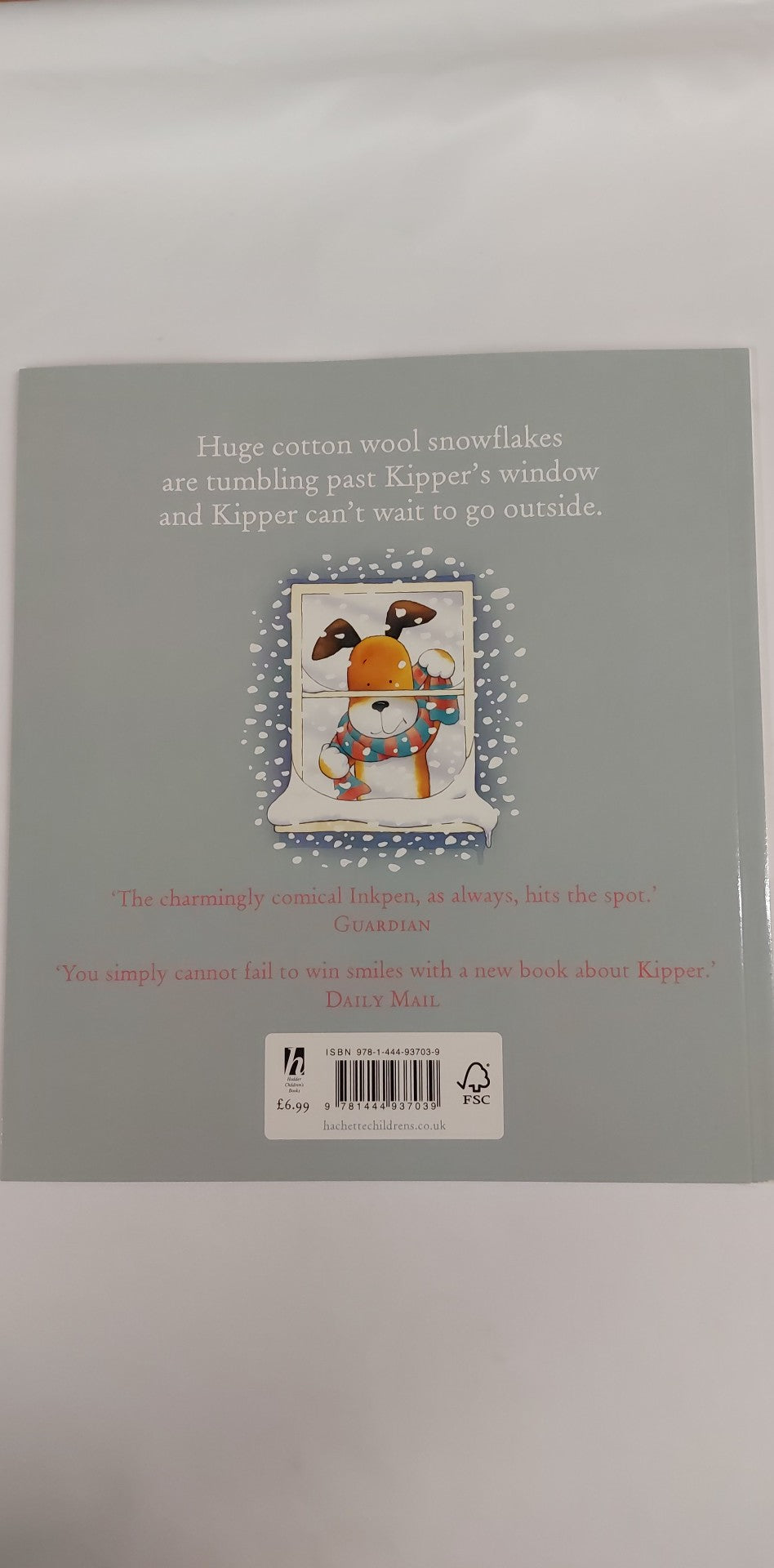 Kipper: Kipper's Snowy Day Paperback