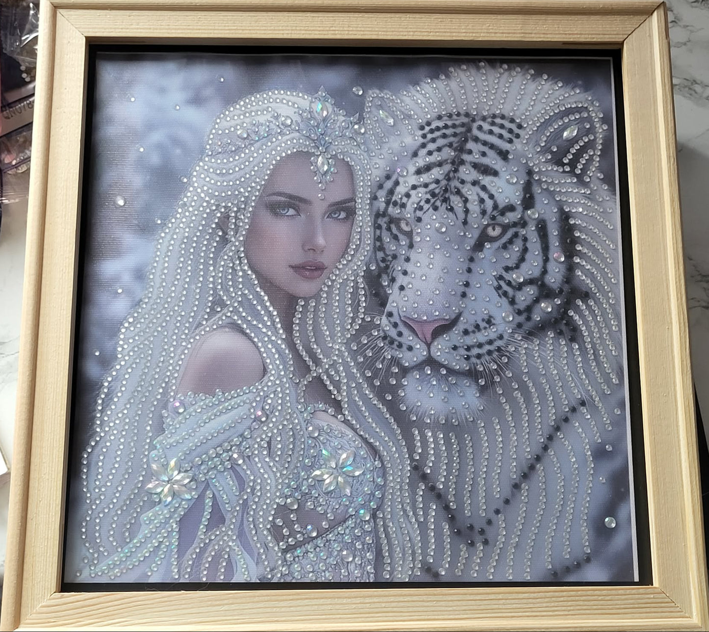 Diamond Art Polar Tiger & Snow Celtic Lady